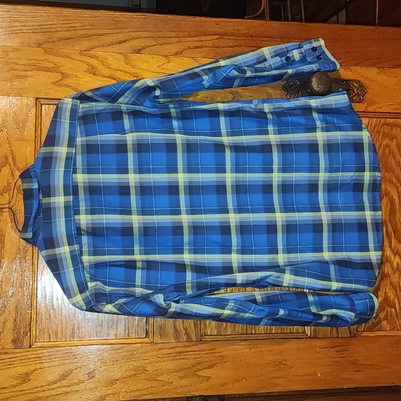 Eddie Bauer shirt - Picture 2 of 2